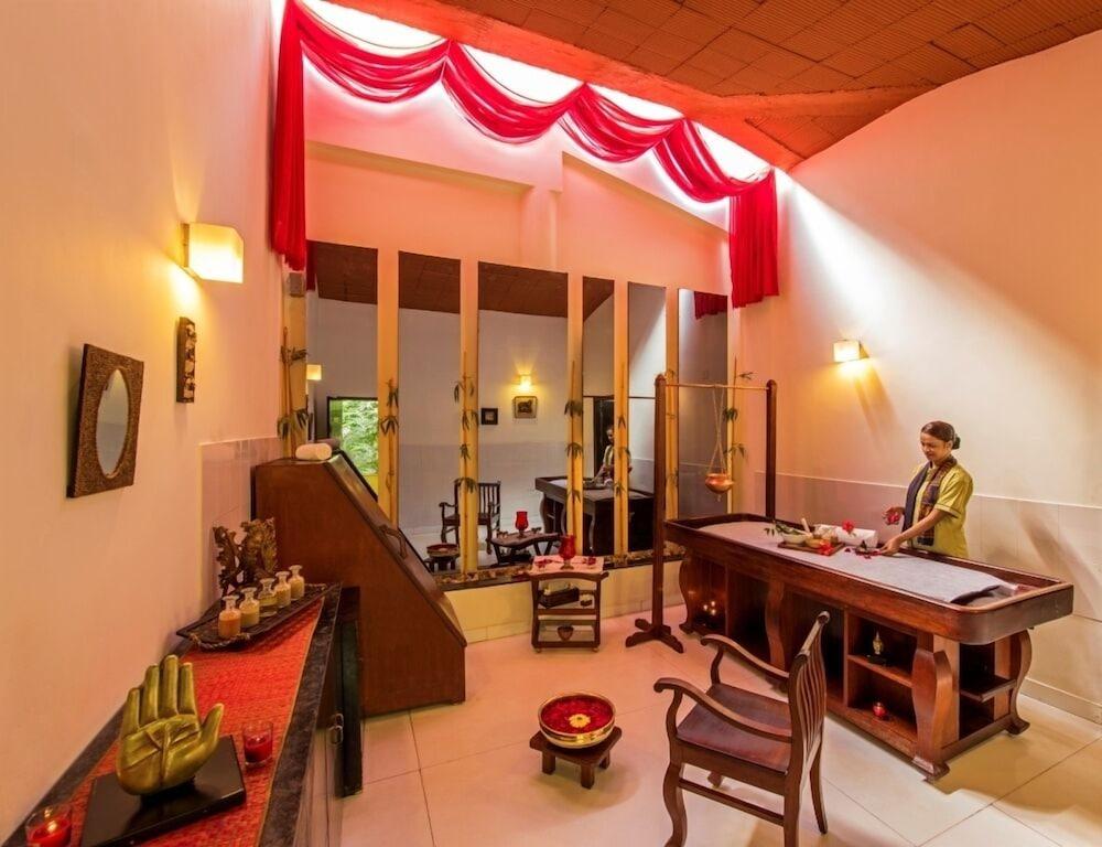 The Windflower Resort & Spa, Mysore Eksteriør billede