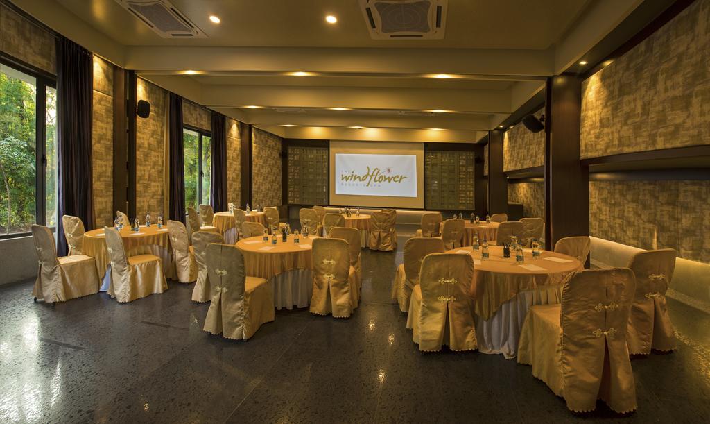 The Windflower Resort & Spa, Mysore Eksteriør billede